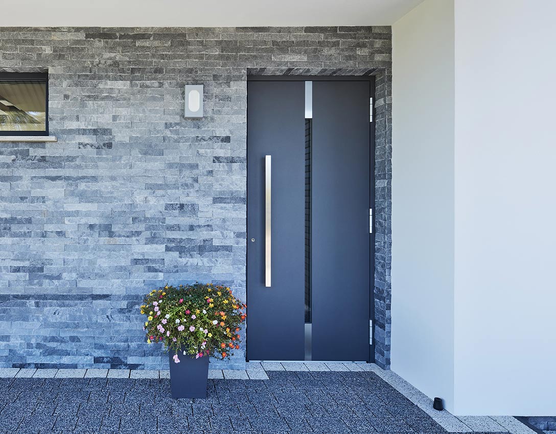 aluminiowe drzwi prawe Aluhaus
