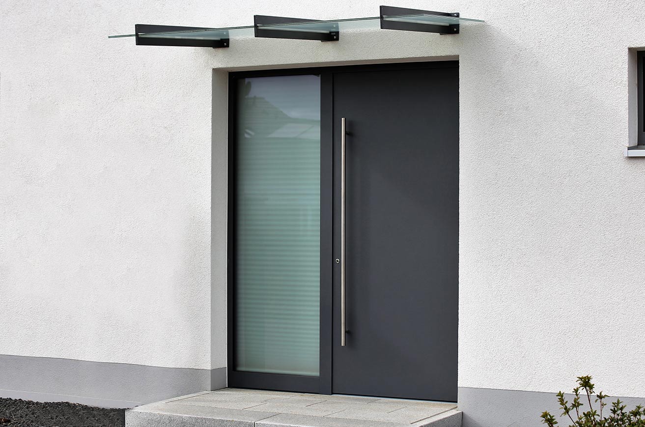 Drzwi zewnętrzne nowoczesne