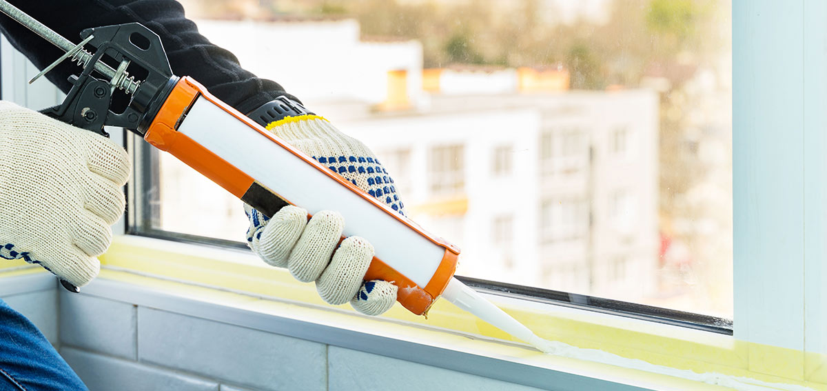 zabezpieczenie okien przed remontem