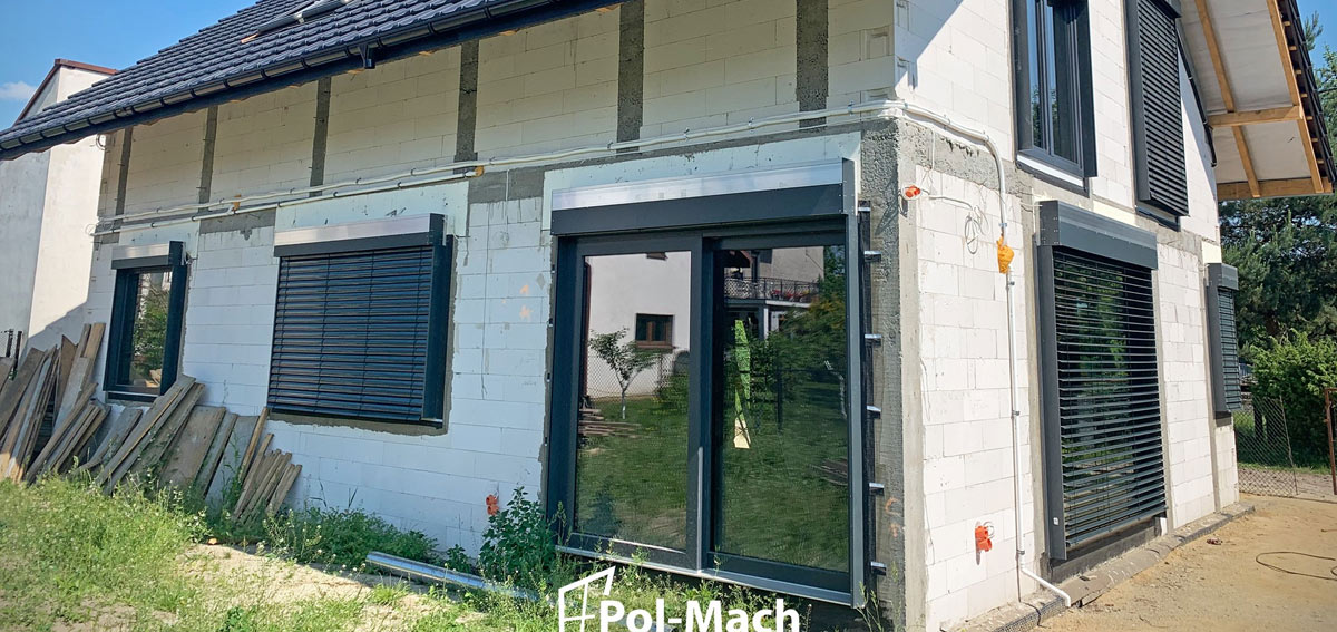 Montaż okien w domu jednorodzinnym