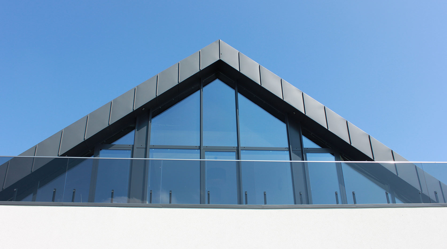 Okna trójkątne - Aluhaus