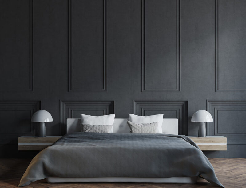Czarna sypialnia ze sztukateriami